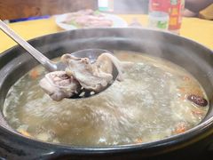 -濠轩阁特色生蚝火锅(水湾路店)