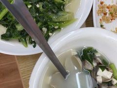 -红月湾海鲜饭店•沙滩海景(双月湾店)