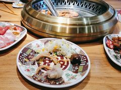 -汉江山料理级自助烤肉(荆州万达店)