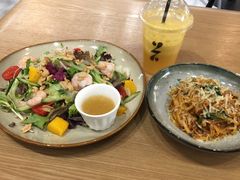 -HELLO 27 意面·沙拉·帕尼尼