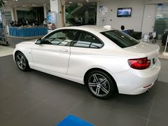 -上海宝宁宝马4S店