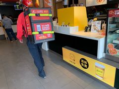 -麦当劳(七宝乐购店)