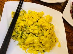 -滇香肴·云南菜蒸汽石锅鱼(云南北路店)