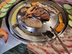 -哈哈碳都·牛肋条无限自助烤肉(台江万达店)