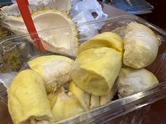 -胖东来生活广场(健康路店)