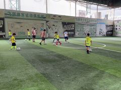 -飞梦少儿足球培训(塘桥校区)
