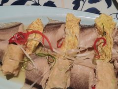 葱椒鲈鱼-绿茶餐厅(龙湖杭州金沙天街店)