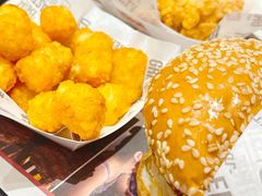 -The Habit Burger Grill 哈比特汉堡(爱琴海店)