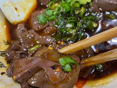 -杨三娘跷脚牛肉(羊子山西路店)