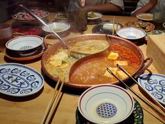 -洱火云南酸菜牛肉火锅(石景山当代商城店)