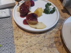 -雍和会海鲜姿造自助(湖东路店)
