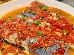 金牌剁椒鱼头-水边人家·鱼宴餐厅·淳鱼馆(千岛湖店)