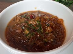 沙蒜烧豆面-新荣记(BFC外滩金融中心店)