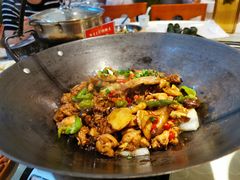 -丹江口渔村·湘味厨房(桃园店)