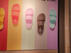 -斯凯奇(西安曲江大悦城店)