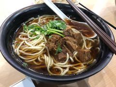 -李先生牛肉面大王(北京站售票厅餐厅)