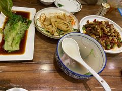 -清真·玛丽亚新疆菜主题餐厅(浙江中路店)