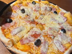 -JINNS锦时 steak&pizza(浸信会礼拜堂旧址店)