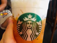 -星巴克(西藏路店)