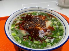 -陆元丰·兰州纯汤牛肉面(自强西路店)
