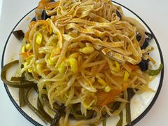 -哈尔滨小酒馆·鲜肉现穿自助烧烤(康新花园店)