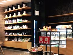 -星巴克(洛阳中州路王府井店)