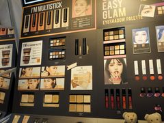 -4iNLOOK美瞳店(上海日月光中岛店)