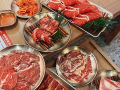 老太太特色肥牛-西塔老太太泥炉烤肉(双井店)