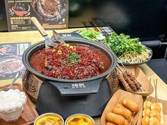 -宝龙城(杭州滨江店)