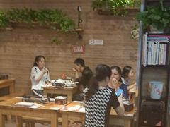 大堂-管氏翅吧(护国寺店)