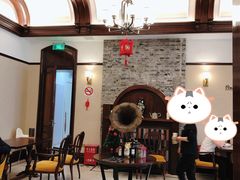 等位区-东海咖啡馆