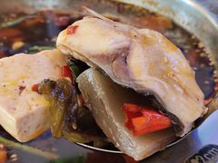 -乡土特色.冷锅鱼.牦牛肉汤锅