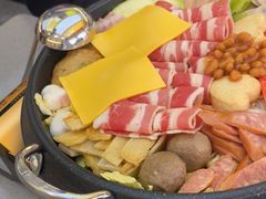 -豚妈妈汤饭·部队锅(南京东路店)