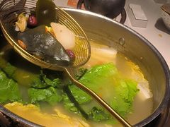 -牛人日志·鲜牛肉骨汤火锅(万科里瑧店)
