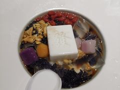 -吴越荣记苏州菜·松鼠桂鱼100%活鱼现做(斜塘老街店)