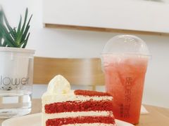 -焙丽拾光(麦凯乐直营店)