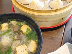 -玖鲜小笼(中山广场店)