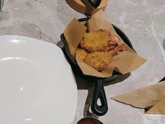 -必胜客(仲盛商城王安宇主题店)