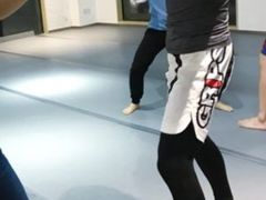 -EFL巴西柔术·综合格斗·泰拳·少儿体能训练(虹桥德必馆)