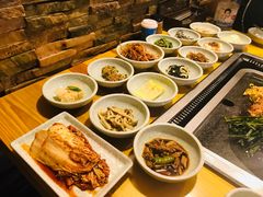 -金顺韩式烤肉·网红烤肉店(广利路店)