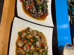 -臻鲜燕海鲜融合餐厅(金陵style店)