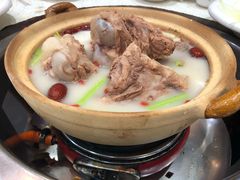 -渝君重庆火锅(嘉宾路店)