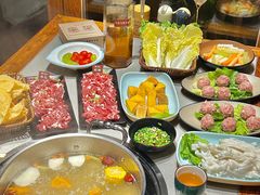 -四点金粥底火锅(沂州里店)