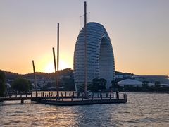 -湖州太湖旅游度假区-月亮广场