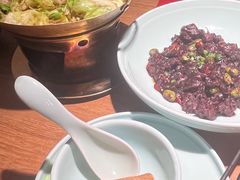-沅江水·湖南家宴(南村万博长隆商圈店)