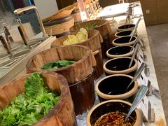 自助调料区-都会尚膳·海鲜自助餐厅(重庆万豪酒店)