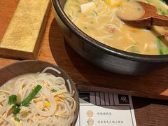 -银米·云南传统过桥米线(双廊黑金冠店)