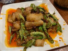 -石磨豆花家常菜·牦牛排土火锅