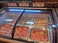 -黑金·寻焰自助百汇·烤肉·火锅(中街店)