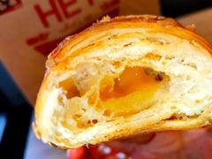 咸蛋黄流心可颂-肯德基(星河店)